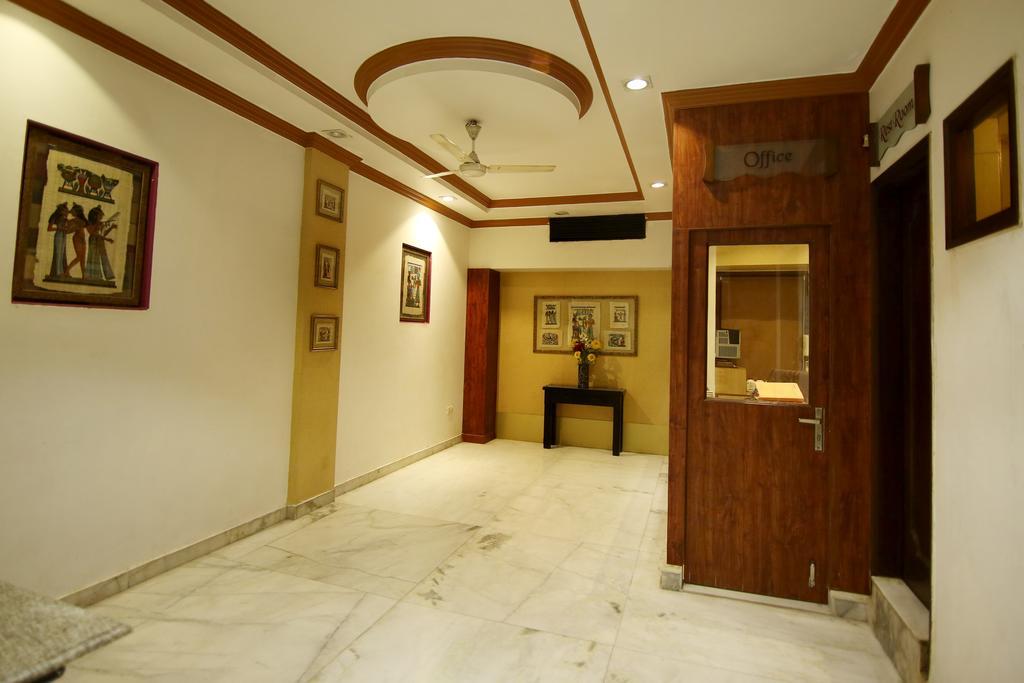 Hotel Parkway Deluxe Nueva Delhi Exterior foto
